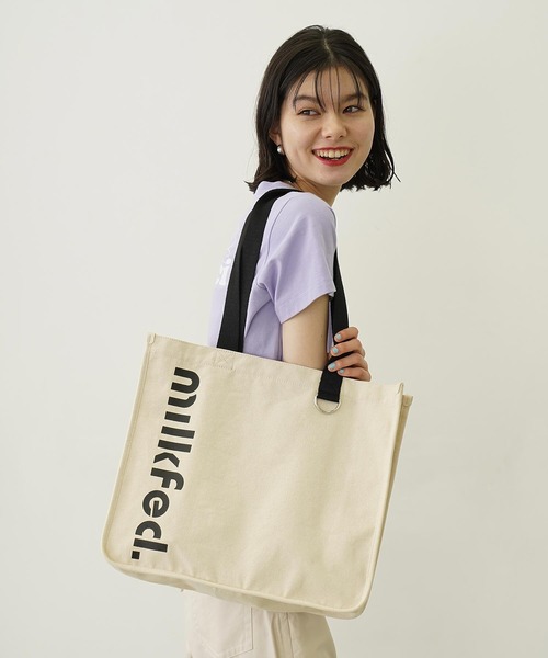 MILKFED.（ミルクフェド）の「CUT OUT LOGO PIPING TOTE（トートバッグ・レディース・ブラウン/ホワイト/チャコール/ブラック・ONE SIZE）」の16枚目の写真
