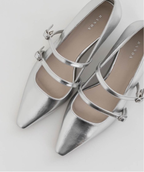 RANDA(ランダ)の「ベーシックメリージェーンパンプス(パンプス・レディース・アイボリー/シルバー/ブラック・L/LL/S/M)」の9枚目の写真