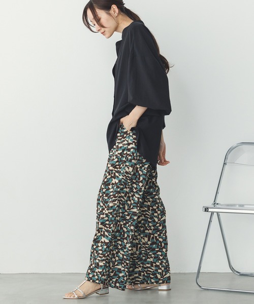 hunch（ハンチ）の「総柄プリント イージーストレートパンツ（その他パンツ・レディース・ブラウン系その他/ネイビー系/グリーン系その他・FREE）」の10枚目の写真