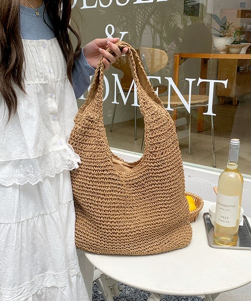 florist（フローリスト）の「【軽量・A4収納可】くったり柔らかカゴ編みトートバッグ（かごバッグ・レディース・アイボリー/ライトブラウン・FREE）」の2枚目の写真