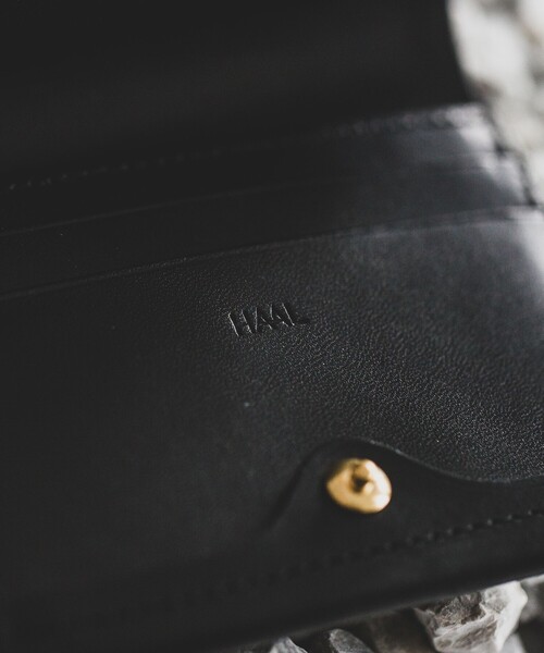 BEAMS（ビームス）の「【別注】HAAL / ZIP WALLET SHORT（財布・メンズ・ブラック・ONE SIZE）」の3枚目の写真