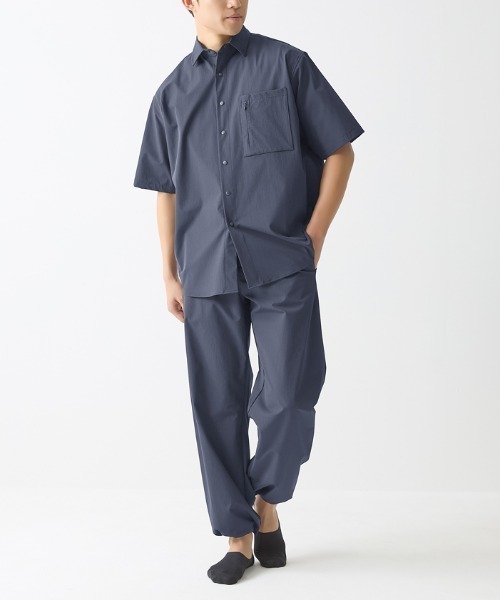 BODY WILD（ボディーワイルド）の「BODY WILD by BEAMS DESIGN ストレッチナイロン 半袖シャツ（シャツ/ブラウス・メンズ・ブラック/ネイビー・MEDIUM/LARGE）」の16枚目の写真