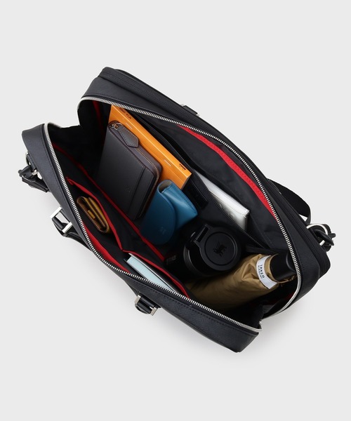 TAKEO KIKUCHI（タケオキクチ）の「コーデュラ（R） コーティング ブリーフケース（ビジネスバッグ・メンズ・ネイビー/ブラック・00）」の8枚目の写真