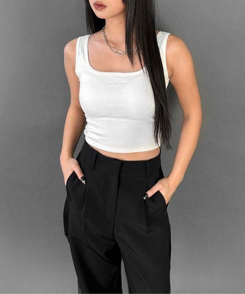 LVEU.（ラブユ.）の「【LVEU.】バッククロスタンクトップ / トップス タンクトップ カップ付き バッククロス クロス クロップド ショート インナー レイヤード ブラック ホワイト グレー（タンクトップ・レディース・ブラック/ホワイト/グレー・FREE）」の16枚目の写真