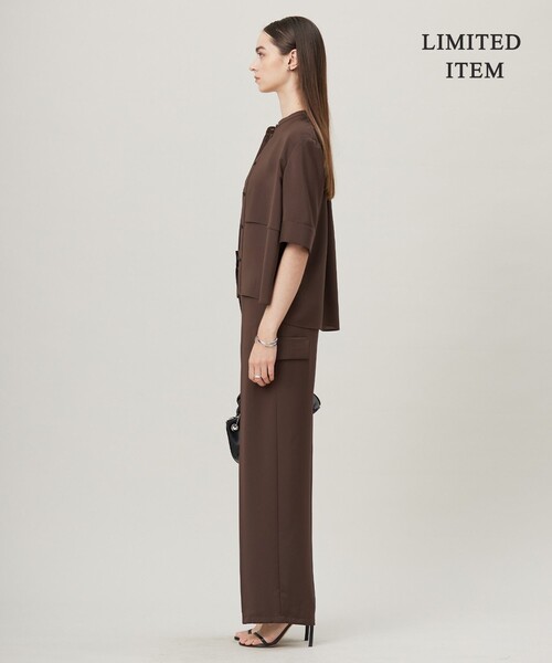 ICB(アイシービー)の「ドレープツイル クロップドシャツ(シャツ/ブラウス・レディース・ブラック系/ダークブラウン系/モスグリーン系・44/46/48/40/42)」の9枚目の写真