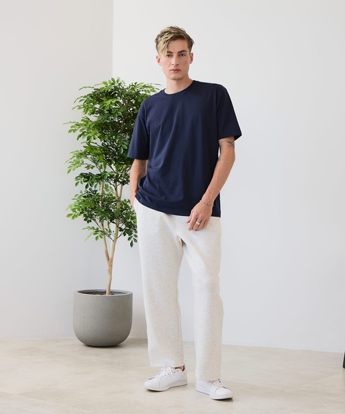 UNIIT(ユニット)の「【汗染みの目立ちにくいTシャツ ZEROSTAIN/ゼロステイン】クルーネックTシャツ 綿タッチ ヘビーウェイト感 防汚・撥水 吸汗速乾 UVカット(Tシャツ/カットソー・メンズ・ブルー/ホワイト/ネイビー/ブラック/スミクロ・LARGE/MEDIUM/X-LARGE)」の20枚目の写真