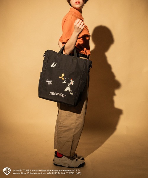 ACCOMMODE（アコモデ）の「ルーニー・テューンズ/バックパック（バックパック/リュック・レディース・ブラック/ベージュ・FREE）」の9枚目の写真