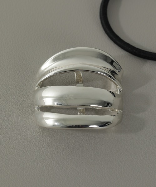 voov（ブーブ）の「ニュアンスモチーフ ヘアカフ（その他ヘアアクセサリー・レディース・シルバー/ゴールド・フリー）」の4枚目の写真