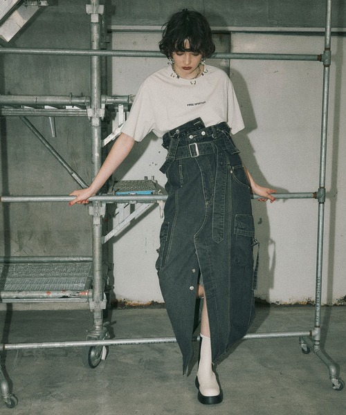 ELLEgirl（エルガール）の「ボディピアスTシャツ【ELLEgirl/エルガール】（Tシャツ/カットソー・レディース・チャコールグレー/アイボリー・FREE）」の8枚目の写真