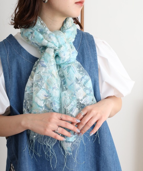 【安心のメルカリ便】柔らかいシルク製の小さめハンドメイドショール セール】PULUTOARLE シルクチュール刺繍ストール（ストール
