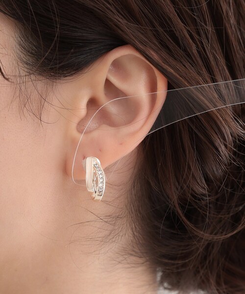 SHOO・LA・RUE（シューラルー）の「【痛くなりにくい】エポビジューイヤリング（イヤリング・レディース・シルバー/ゴールド/ピンクゴールド・00）」の8枚目の写真