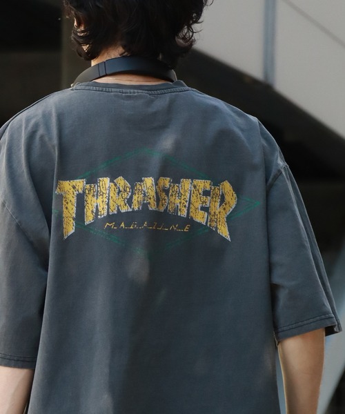 THRASHER（スラッシャー）の「【THRASHER/スラッシャー】ピグメント加工 バッグロゴ半袖Tシャツ（Tシャツ/カットソー・メンズ・ピンク/ブラウン/ブラック系その他2/ブラック系その他/ブルー/ブラック系その他4/ブラック系その他3・M/L/XL）」の4枚目の写真