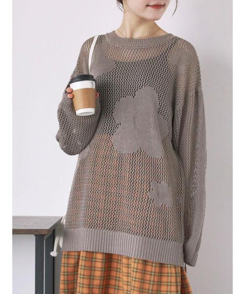 ehka sopo（エヘカソポ）の「袖ドロスト花柄メッシュニット（ニット/セーター・レディース・キナリ/グレー/ブラック・F）」の4枚目の写真