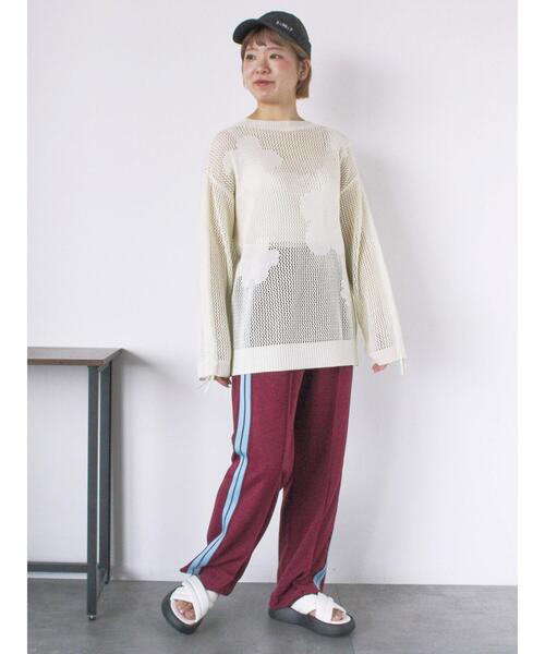 ehka sopo（エヘカソポ）の「袖ドロスト花柄メッシュニット（ニット/セーター・レディース・キナリ/グレー/ブラック・F）」の9枚目の写真