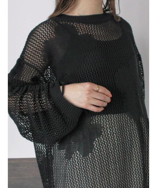 ehka sopo（エヘカソポ）の「袖ドロスト花柄メッシュニット（ニット/セーター・レディース・キナリ/グレー/ブラック・F）」の13枚目の写真