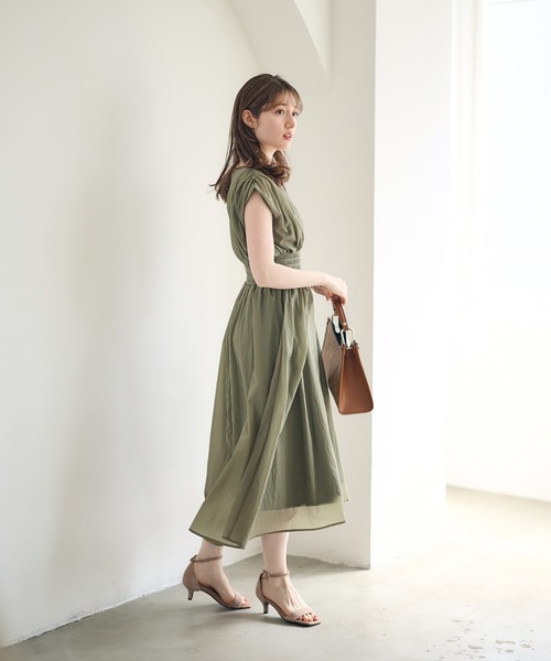 12Twelve Agenda(トゥエルブ アジェンダ)の「シアーオーガンウエストシャーリングワンピース(ワンピース・レディース・グレイッシュベージュ/カーキ/ネイビー/ブラウン/アイボリー/ブルーグリーン・M)」の9枚目の写真