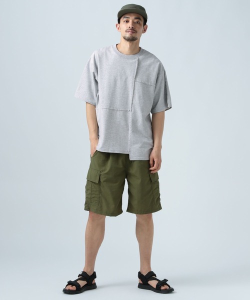 BAYFLOW（ベイフロー）の「[パッチワークデザイン]リメイクライク半袖Tシャツ（Tシャツ/カットソー・メンズ・ピンク/オフホワイト/グレー/チャコール・MEDIUM/LARGE）」の8枚目の写真