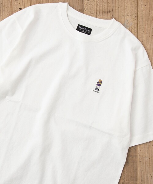 coen（コーエン）の「Teddy Bear（テディベア）別注ワンポイント刺繍Tシャツ（Tシャツ/カットソー・メンズ・ホワイト/ブラック/ダークグリーン/ダークブラウン/ネイビー/その他1/その他2/その他3/その他4・S/M/L/XL）」の6枚目の写真