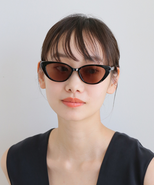 OUTDOOR PRODUCTS(アウトドアプロダクツ)の「OUTDOOR PRODUCTS CATS-EYE SUNGLASSES(その他小物・レディース・ブラウン/ブラック・FREE)」の4枚目の写真