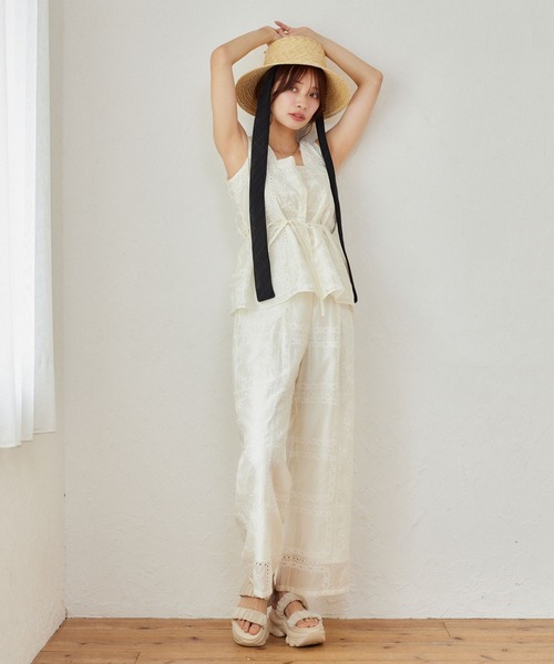 mysty woman（ミスティウーマン）の「パッチワークノースリブラウス  497246（シャツ/ブラウス・レディース・ブラック/オフホワイト・FREE）」の10枚目の写真