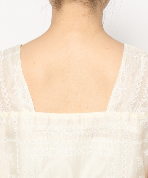 mysty woman（ミスティウーマン）の「パッチワークノースリブラウス  497246（シャツ/ブラウス・レディース・ブラック/オフホワイト・FREE）」の14枚目の写真