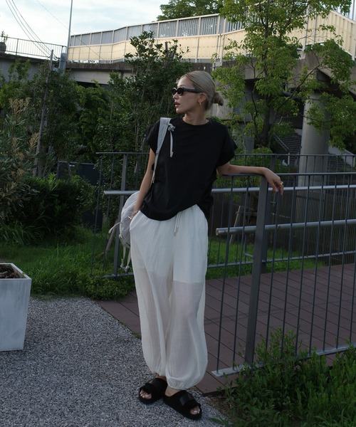 model：H163 着用サイズ：FREE