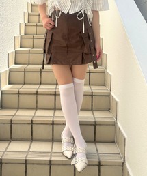 3.3 Field Trip／レザースカート