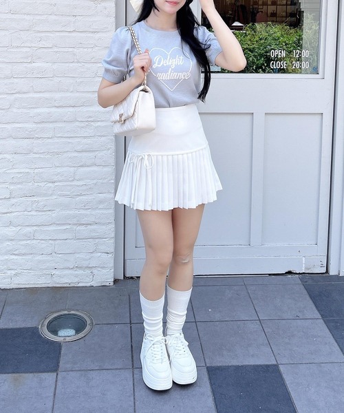 INGNI(イング)の「ハートジャガードロゴ半袖ニット(ニット/セーター・レディース・ホワイト×ピンク/ネイビー系/ブルー系2/ホワイト×ブラック・M)」の21枚目の写真