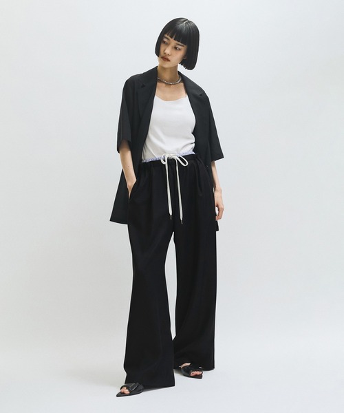 ADAM ET ROPE'（アダムエロペ）の「【吸水速乾】コンビウエストイージースラックス（スラックス・レディース・ブラック/ベージュ系その他・38/36）」の14枚目の写真