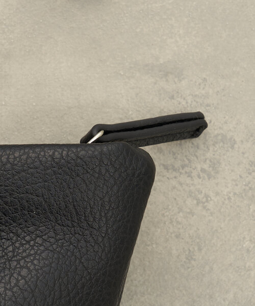 SHENERY（シーナリー）の「ストラップ付ミニポーチ（その他小物・レディース・ブラック/ブラウン/レッド・FREE）」の6枚目の写真