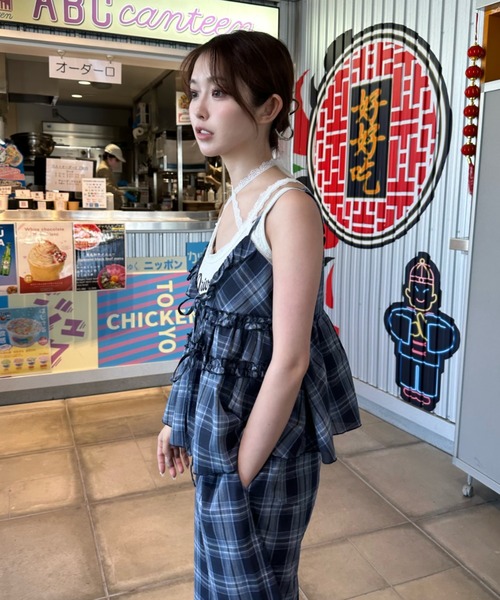 RAY CASSIN（レイカズン）の「【セットアップ対応/前後2way】チェックリボンペプラムキャミ（シャツ/ブラウス・レディース・ベージュ系その他2/ブラック系その他2/ブルー系その他2・FREE）」の16枚目の写真