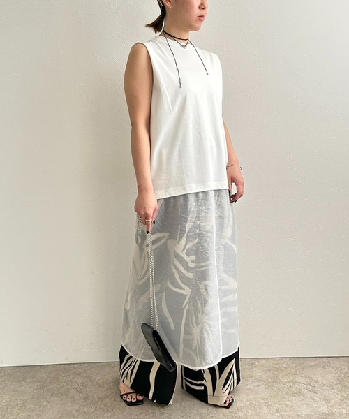 LHELBIE（レルビエ）の「シアーレイヤードカットワンピース（ワンピース・レディース・ブラック/オフホワイト/グレー・M）」の5枚目の写真