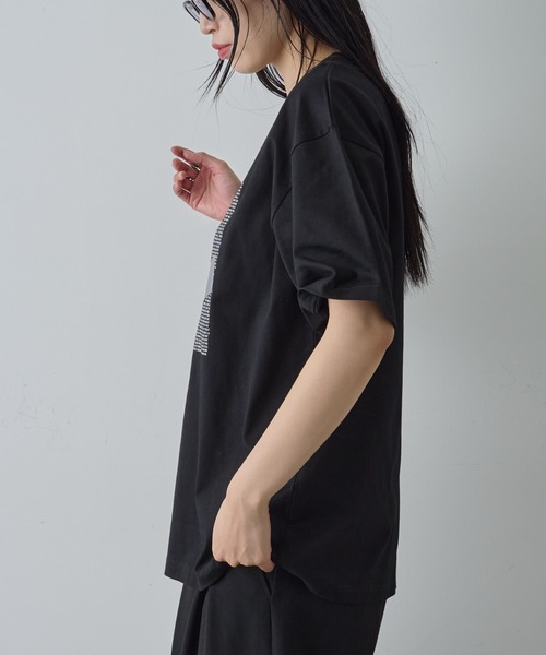 COLONY 2139(コロニートゥーワンスリーナイン)の「コードプリントTシャツ(Tシャツ/カットソー・メンズ・ブラック/ホワイト・MEDIUM/LARGE)」の6枚目の写真