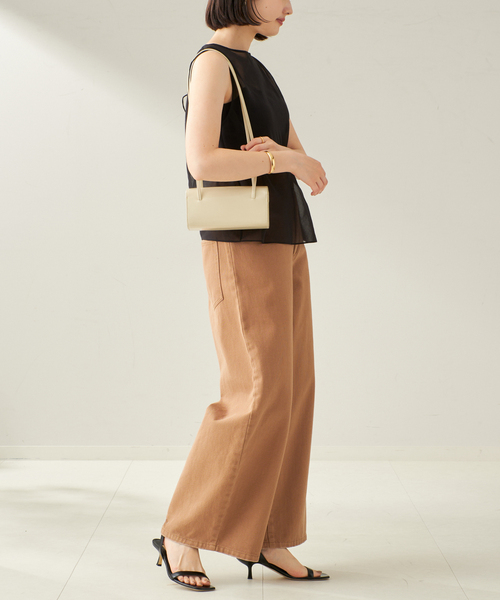 plage(プラージュ)の「COTTON SILK SHEER N/S ブラウス(シャツ/ブラウス・レディース・ブラック/アイボリー・FREE)」の7枚目の写真