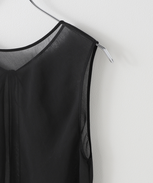 plage(プラージュ)の「COTTON SILK SHEER N/S ブラウス(シャツ/ブラウス・レディース・ブラック/アイボリー・FREE)」の17枚目の写真