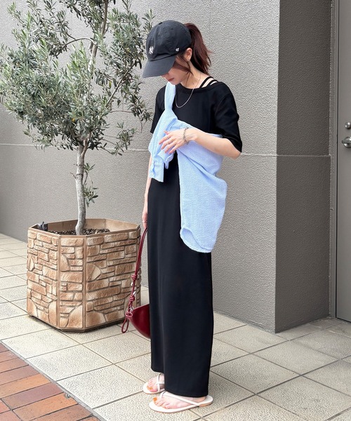 ISOOK（アイスー）の「【ISOOK / アイスー】アシンメトリーカットリブワンピ / カットアウト リブワンピ 肩あき 肩だし 半袖 5分袖 タイト Iライン ロング丈 マキシ丈 ワンピース ブラック チャコール グレー 低身長 黒 ZOZOTOWN限定（ワンピース・レディース・ブラック/チャコール・FREE）」の16枚目の写真