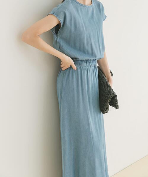 ITEMS URBANRESEARCH(アイテムズ アーバンリサーチ)の「レーヨンデニムワンピース(ワンピース・レディース・ワンウォッシュ/ブルー・FREE)」の22枚目の写真