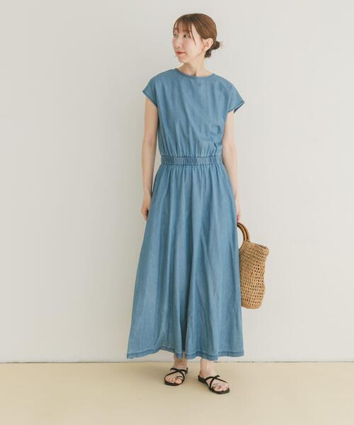 ITEMS URBANRESEARCH(アイテムズ アーバンリサーチ)の「レーヨンデニムワンピース(ワンピース・レディース・ワンウォッシュ/ブルー・FREE)」の5枚目の写真