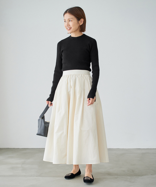 IENA（イエナ）の「バイカラー 襟RIBホールガーメントプルオーバー（ニット/セーター・レディース・チャコールグレー/ブラック・FREE）」の16枚目の写真