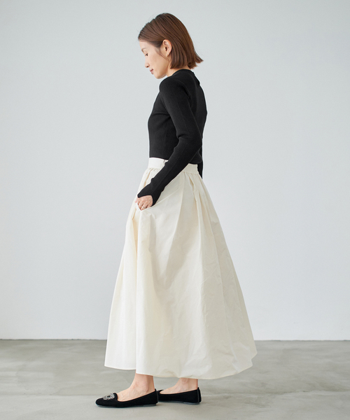 IENA（イエナ）の「バイカラー 襟RIBホールガーメントプルオーバー（ニット/セーター・レディース・チャコールグレー/ブラック・FREE）」の15枚目の写真