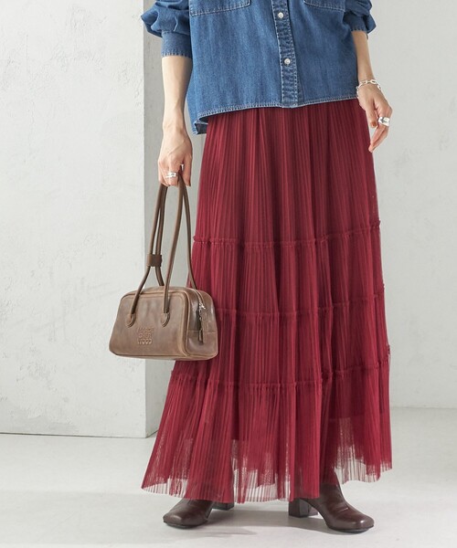 SHIPS（シップス）の「〈手洗い可能〉チュール プリーツ ティアード スカート（スカート・レディース・ブラック/ワイン・ONE SIZE）」の2枚目の写真