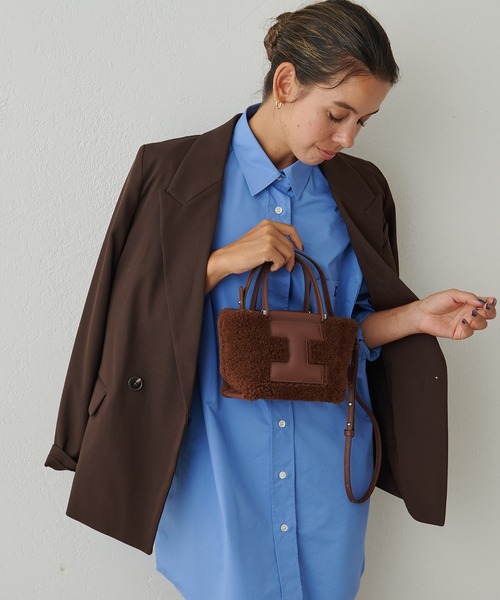 IACUCCI（イアクッチ）の「ソルベット XS MONTONE/RUGA（ショルダーバッグ・レディース・ブラウン/サックスブルー/アイボリー・FREE）」の2枚目の写真