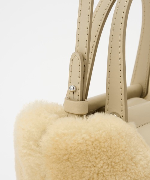 IACUCCI（イアクッチ）の「ソルベット XS MONTONE/RUGA（ショルダーバッグ・レディース・ブラウン/サックスブルー/アイボリー・FREE）」の10枚目の写真