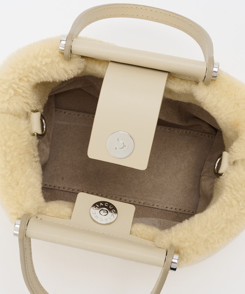 IACUCCI（イアクッチ）の「ソルベット XS MONTONE/RUGA（ショルダーバッグ・レディース・ブラウン/サックスブルー/アイボリー・FREE）」の18枚目の写真