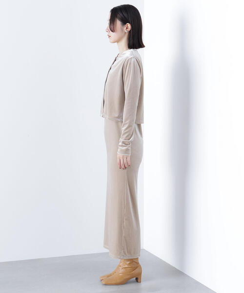 NATURAL BEAUTY BASIC(ナチュラルビューティーベーシック)の「◇ベロアカーデ&キャミワンピース(ワンピース・レディース・ダークブラウン/ベージュ・P/S/MEDIUM)」の10枚目の写真