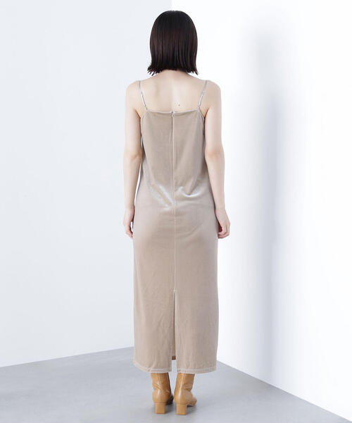NATURAL BEAUTY BASIC(ナチュラルビューティーベーシック)の「◇ベロアカーデ&キャミワンピース(ワンピース・レディース・ダークブラウン/ベージュ・P/S/MEDIUM)」の16枚目の写真