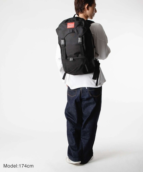 Manhattan Portage(マンハッタンポーテージ)の「Manhattan Portage Hiker Backpack マンハッタンポーテージ ハイカーバックパック バックパック(バックパック/リュック・レディース・ブラック・FREE)」の2枚目の写真