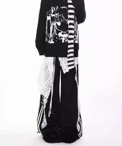 lilful（リルフル）の「サイドレースダブルライン ワッペン付 ワイドスウェットジャージパンツ（スウェットパンツ・レディース・ホワイト/ブラック・S/M）」の6枚目の写真