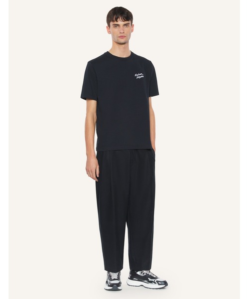 Maison Kitsune(メゾンキツネ)の「MAISON KITSUNE HANDWRITING COMFORT TEE-SHIRT(Tシャツ/カットソー・メンズ・ホワイト×ブラック/モスグリーン/ブラック×ホワイト/アッシュブラウン/ナチュラル/ネイビー・XL/L/M/S/XS)」の18枚目の写真