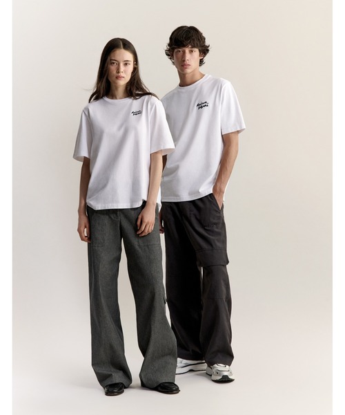 Maison Kitsune(メゾンキツネ)の「MAISON KITSUNE HANDWRITING COMFORT TEE-SHIRT(Tシャツ/カットソー・メンズ・ホワイト×ブラック/モスグリーン/ブラック×ホワイト/アッシュブラウン/ナチュラル/ネイビー・XL/L/M/S/XS)」の12枚目の写真